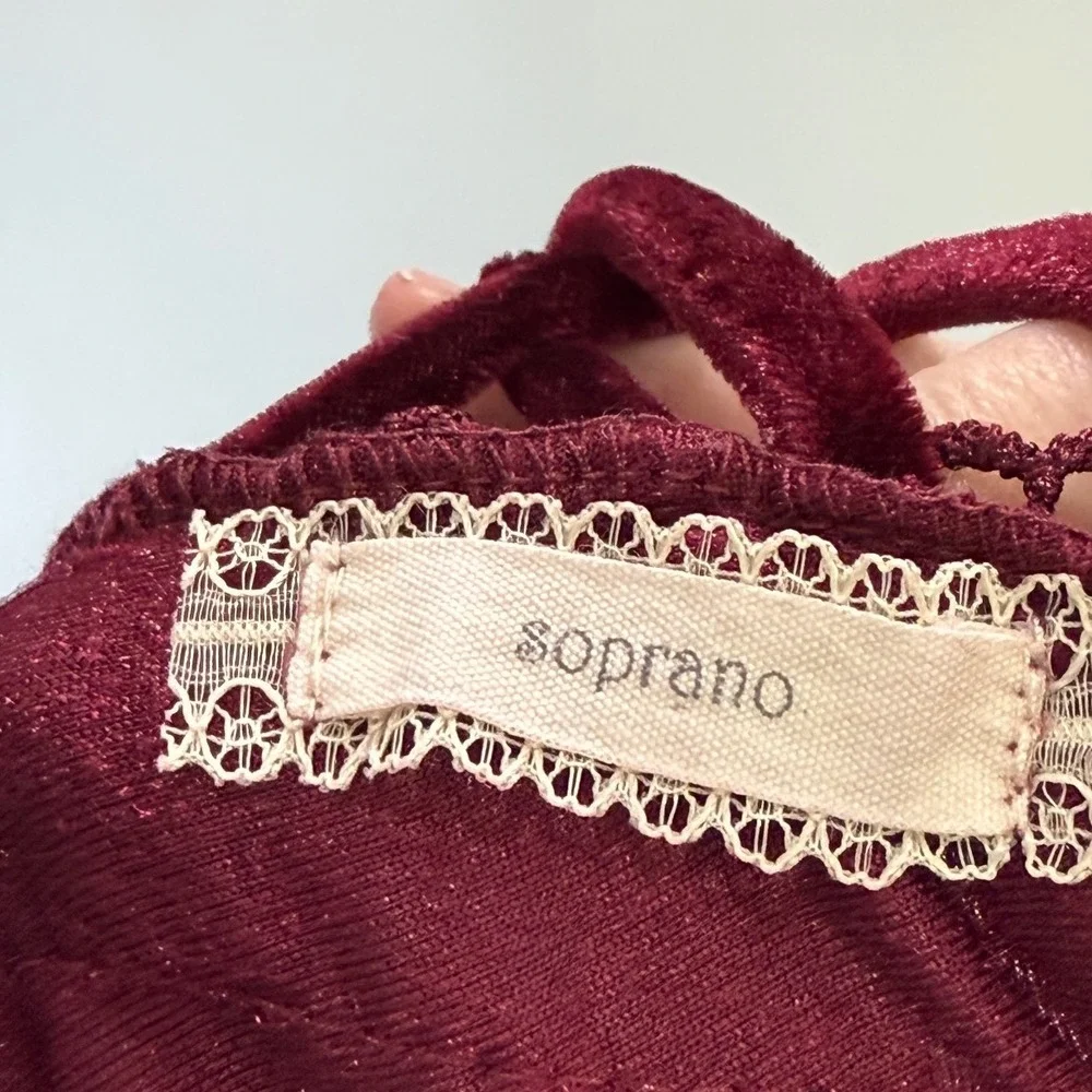 Soprano Burgundy Velvet Lace Bell Sleeve Top whimsigoth girls‎ L 14 women's S